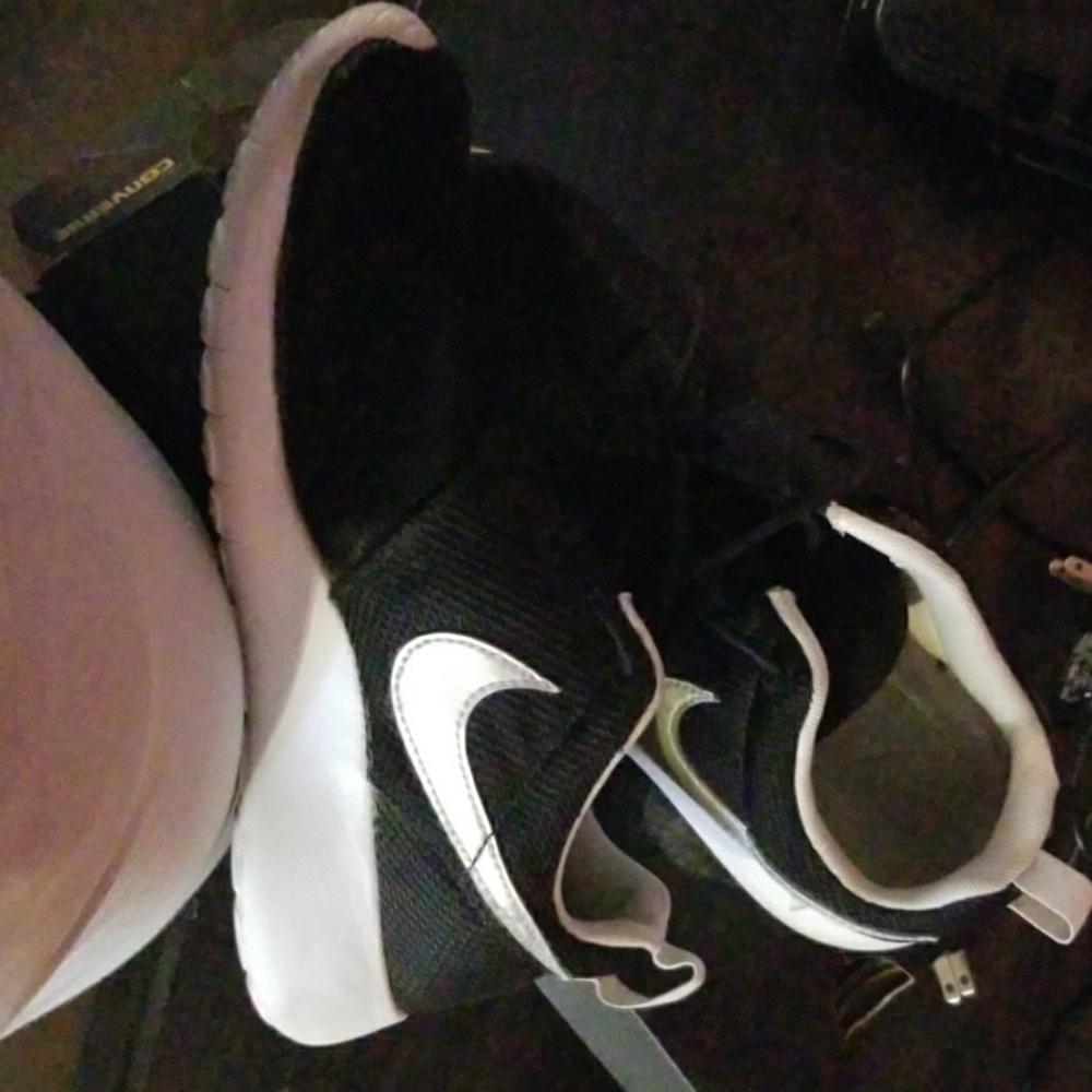 Nike Roshe - Picture 3 of 3